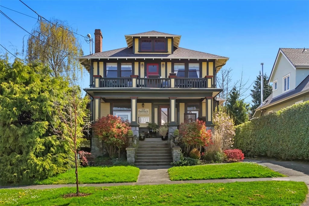 123 Cambridge St, Victoria