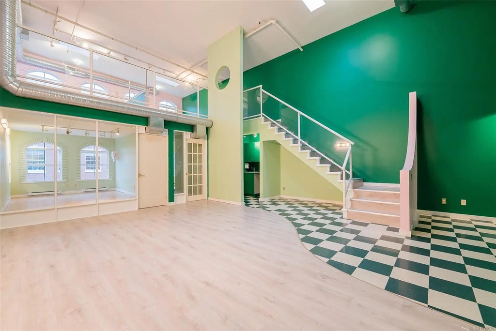 335 Wesley St 208, Nanaimo