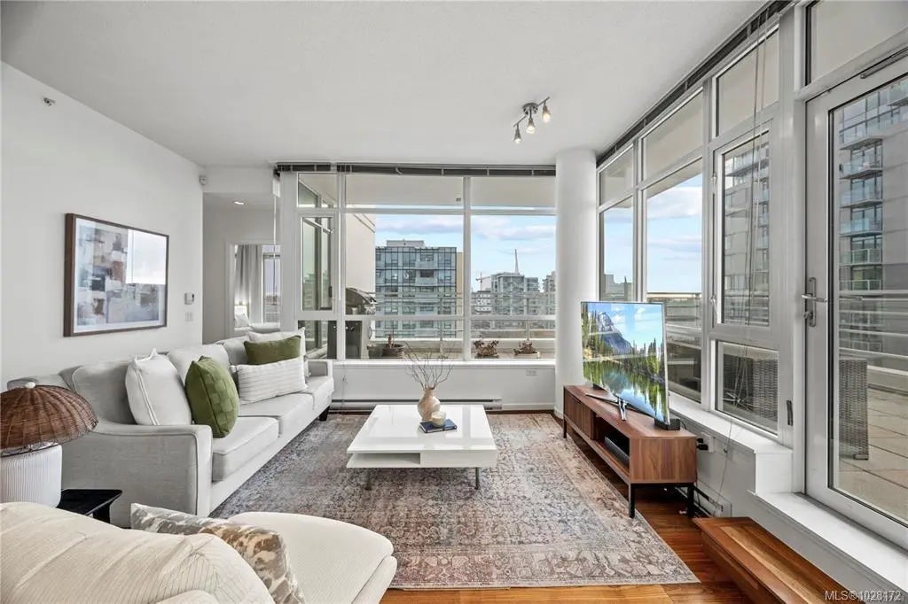 834 Johnson St 1401, in the city of Victoria Real Estate in BC by ,