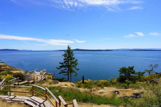 4 of 66 - 38227 Schooner Way, Pender Island, BC