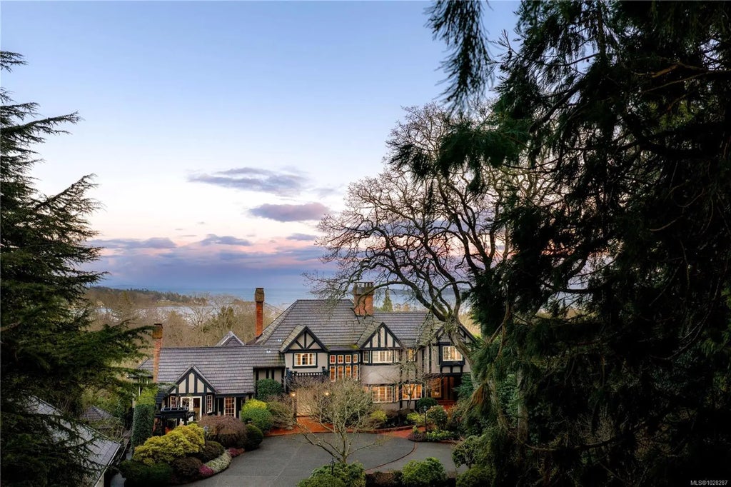 3475 Upper Terrace Rd, Oak Bay