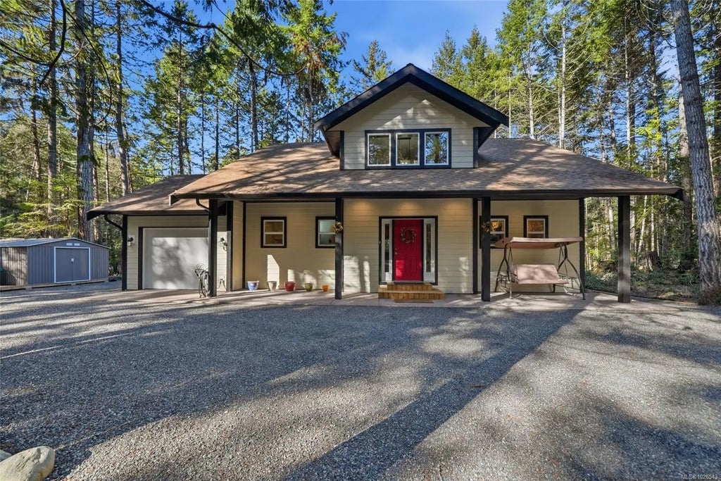 272 James Way, Gabriola Island