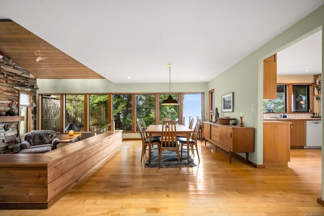5 of 48 - 2450 Clamshell Pl, Hornby Island, BC