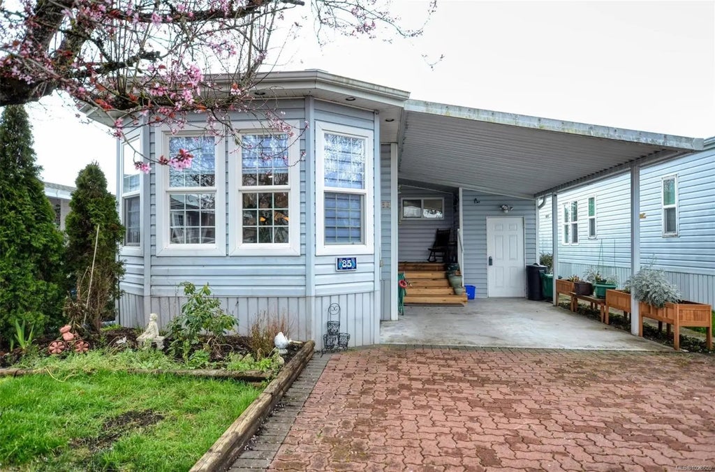 7583 Central Saanich Rd 85, Central Saanich