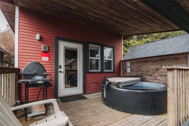 3 of 21 - 1032 Tyee Terr 6, Ucluelet, BC
