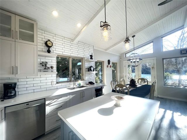 5 of 46 - 4712 Shell Beach Rd, Ladysmith, BC