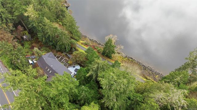 2 of 39 - 5301 Sooke Rd, Sooke, BC