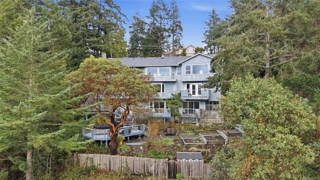 3 of 39 - 5301 Sooke Rd, Sooke, BC
