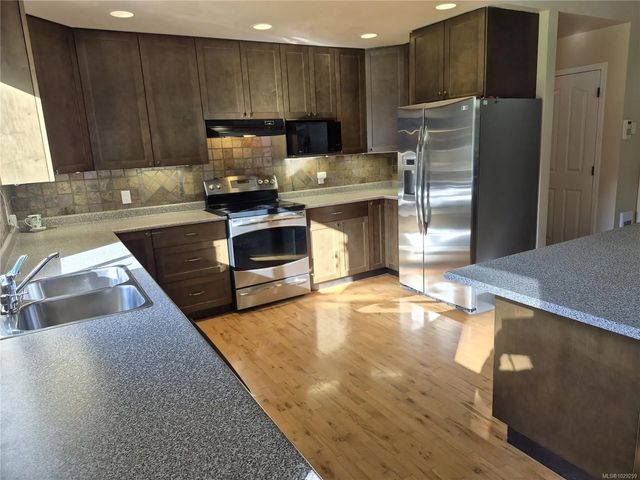 3 of 78 - 12270/12272 Chandler Rd, Ladysmith, BC