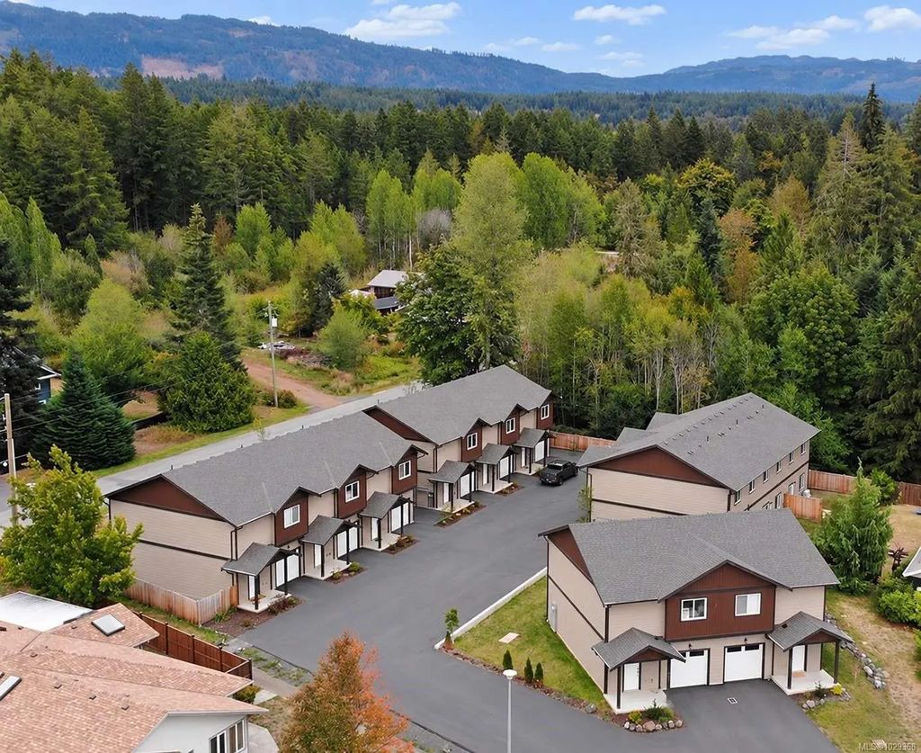 5535 Woodland Cres E 104, Port Alberni