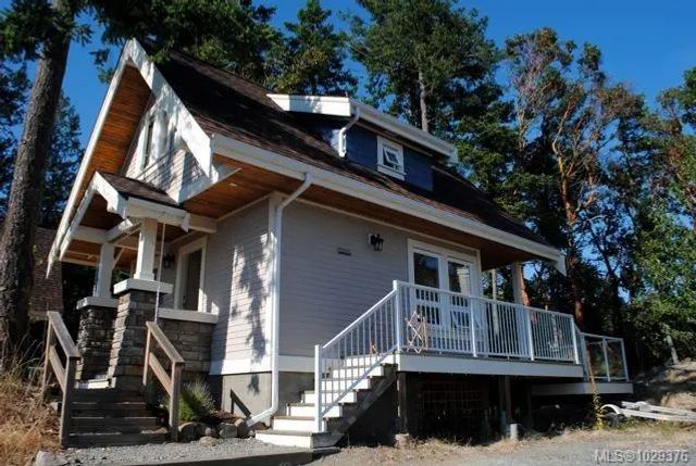 2 of 20 - 2315 Mackinnon Rd 15b, Pender Island, BC