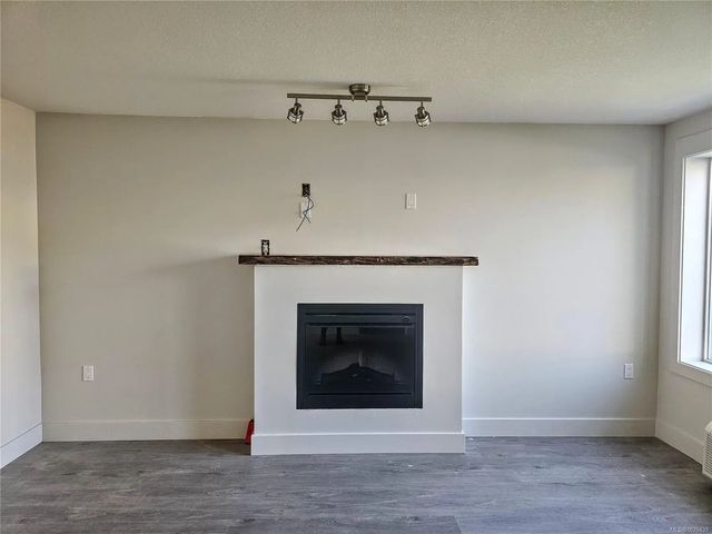 5 of 18 - 495 Nicol St, Nanaimo, BC