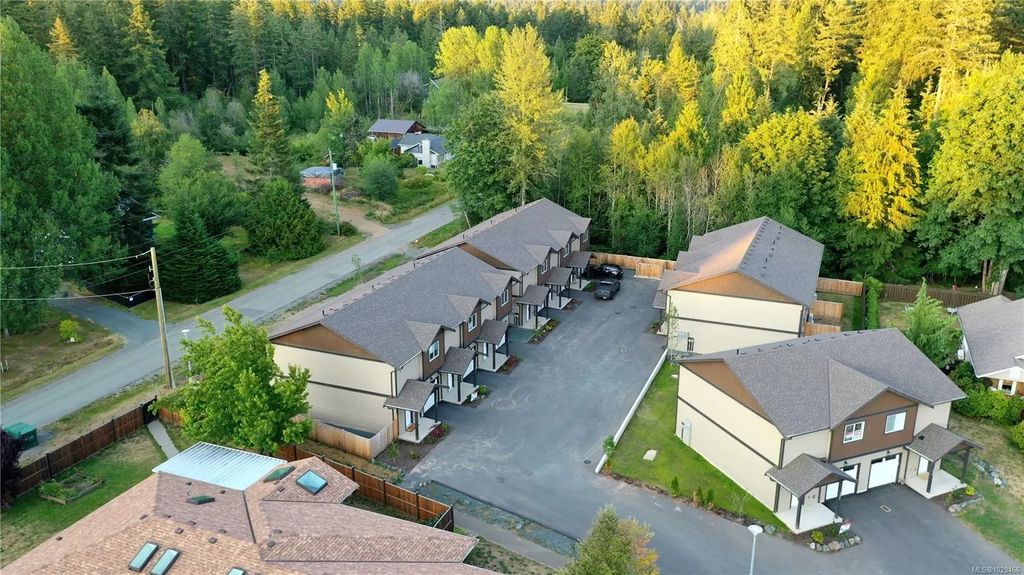 5535 Woodland Cres E 110, Port Alberni