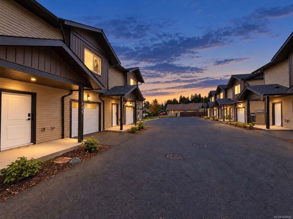 5535 Woodland Cres E 103, Port Alberni