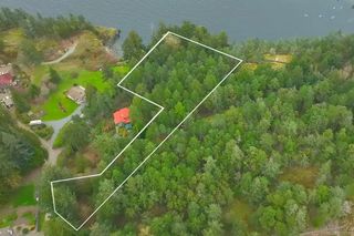 4800 Mcguffie Rd, Nanaimo