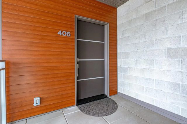 3 of 35 - 91 Chapel St 406, Nanaimo, BC