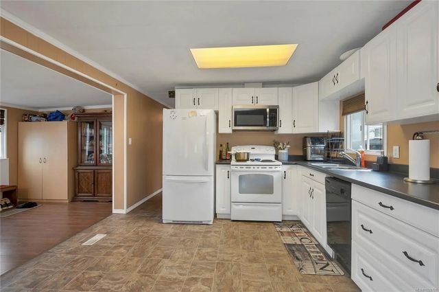 2 of 26 - 951 Homewood Rd 81, Campbell River, BC