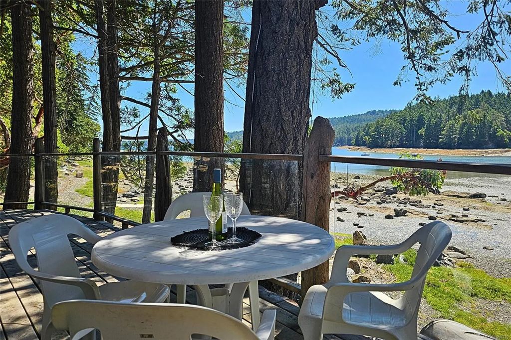 Lot 4 Maple Bay Rd, Lasqueti Island