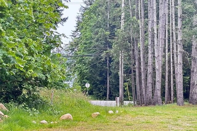 3 of 32 - Lot B Island Hwy W, Bowser, BC