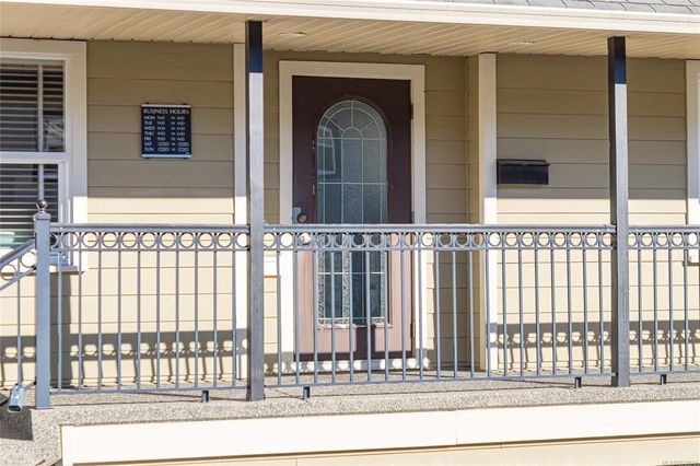 3 of 46 - 640 Esplanade Ave, Ladysmith, BC