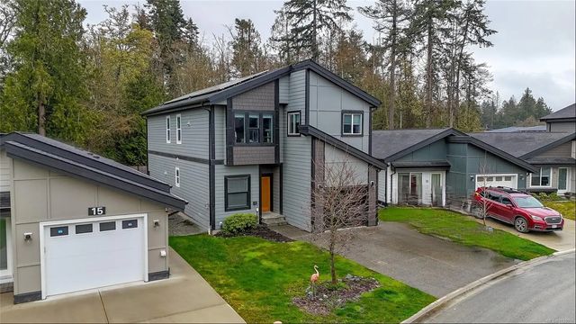 2 of 48 - 17 Saanich Ridge Dr, Central Saanich, BC