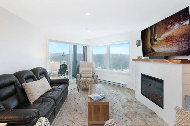 4 of 37 - 1320 Henry Rd 212, Courtenay, BC