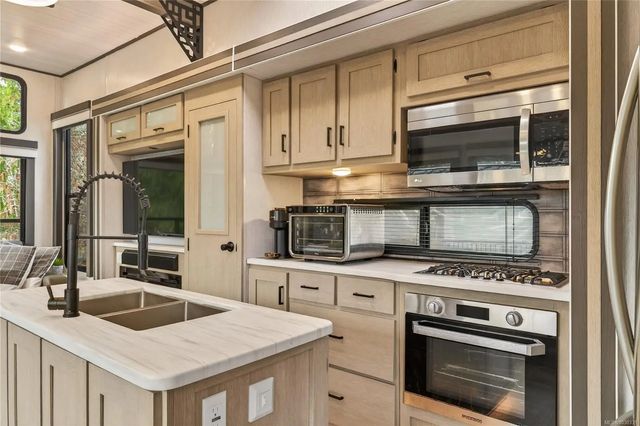 4 of 85 - 10750 Central Lake Rd 23, Port Alberni, BC