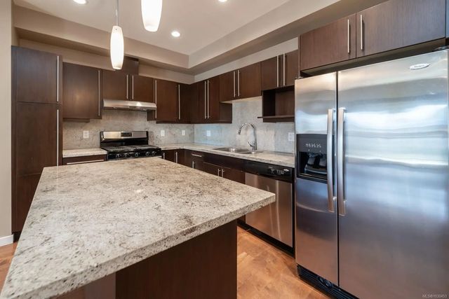 4 of 21 - 6591 Lincroft Rd 204, Sooke, BC