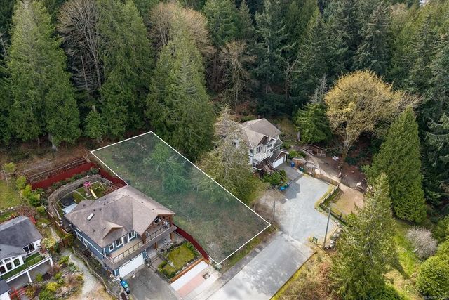5 of 17 - 5577 Norton Rd, Nanaimo, BC