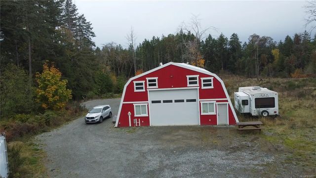 2 of 22 - 3750 Yellow Point Rd, Nanaimo, BC