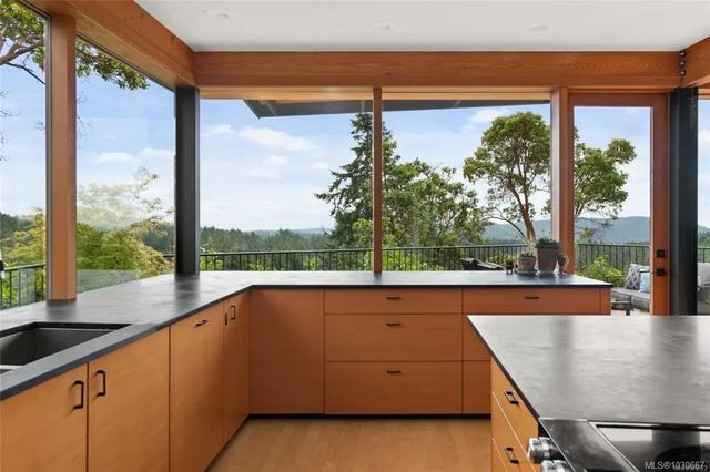 3 of 66 - 122 Jasper Rd, Salt Spring, BC
