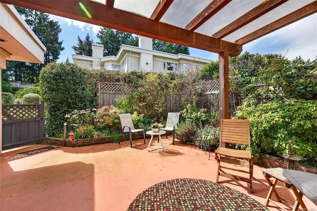 4 of 35 - 258 Lower Ganges Rd 20, Salt Spring, BC