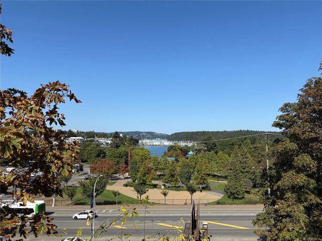 2 of 24 - 55 Comox Rd, Nanaimo, BC