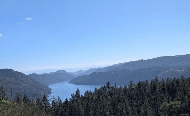 3 of 9 - Dl-130 Trans Canada Hwy, Malahat, BC