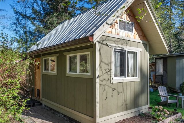 3 of 38 - 1040 Mcclay Way, Gabriola Island, BC