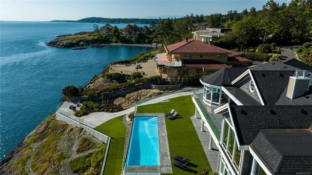 5 of 85 - 4585 Leyns Rd, Saanich, BC