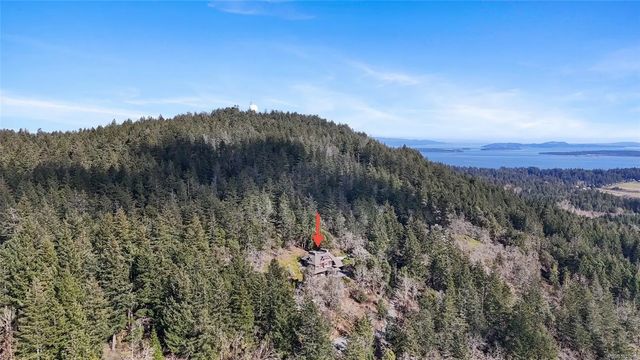 5 of 68 - 8242 Thomson Pl, Central Saanich, BC