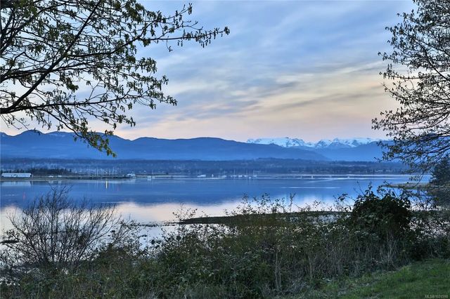5 of 22 - 1259 Docliddle Rd, Comox, BC