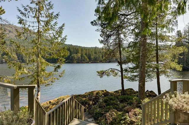 4 of 54 - 2037 Ida Ave, Shawnigan Lake, BC