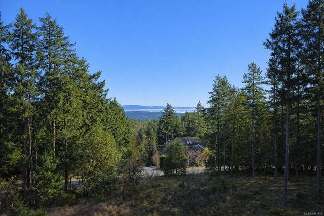 3 of 10 - Lot 25 Magdalena Dr, Ladysmith, BC
