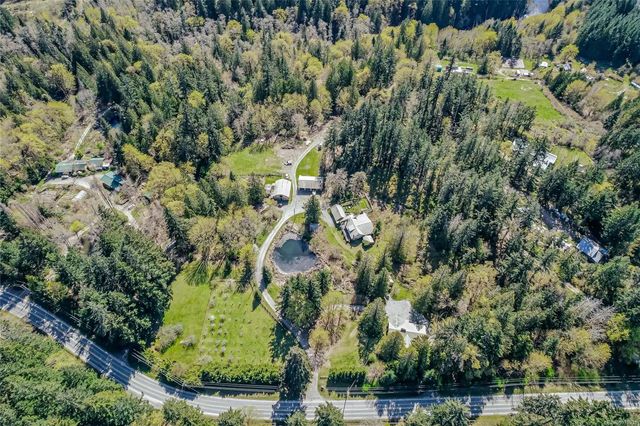 4 of 72 - 1671 Fulford-ganges Rd, Salt Spring, BC