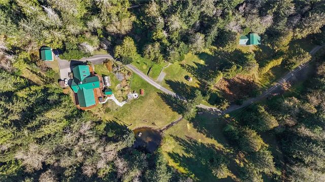 2 of 51 - 907a Parkheights Dr, Sooke, BC