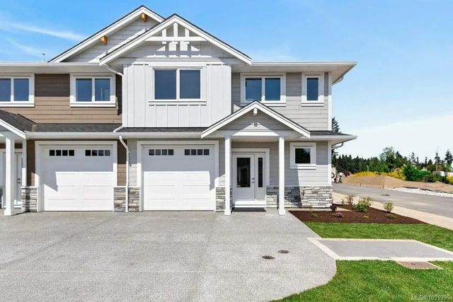 2 of 36 - 875 Grumman Pl D, Comox, BC