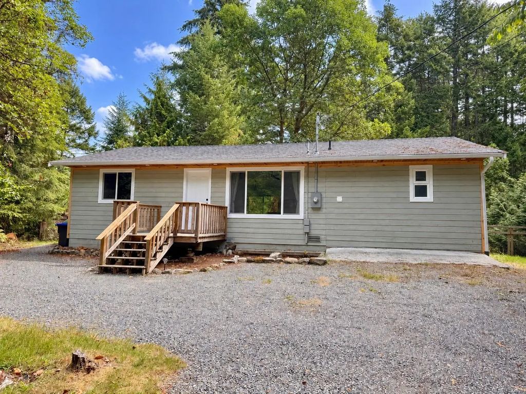 840 Mary Rd, Gabriola Island