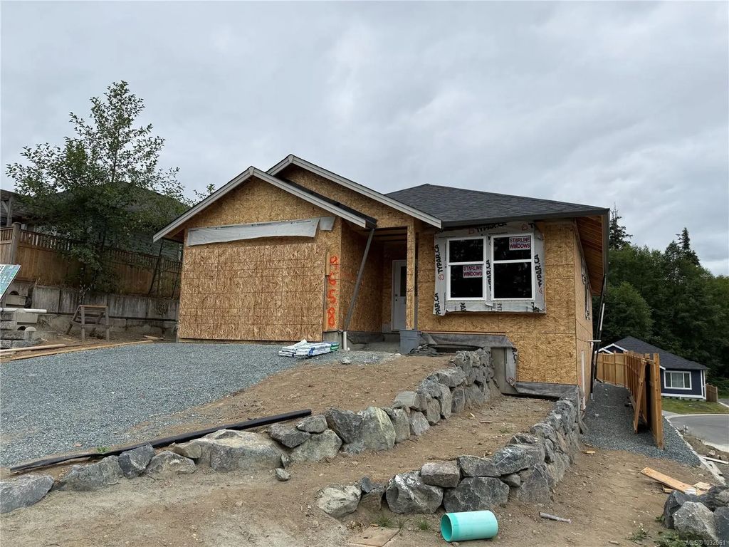 9658 Askew Creek Dr, Chemainus