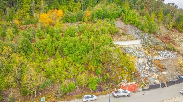 2 of 28 - 426 Thetis Dr, Ladysmith, BC