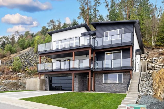 2 of 59 - 414 Thetis Dr, Ladysmith, BC