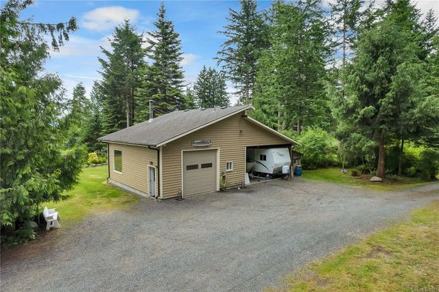 3 of 90 - 620 Valpy Rd, Quadra Island, BC