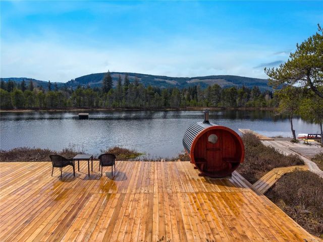 2 of 47 - 2030 Spike Rd, Merville, BC