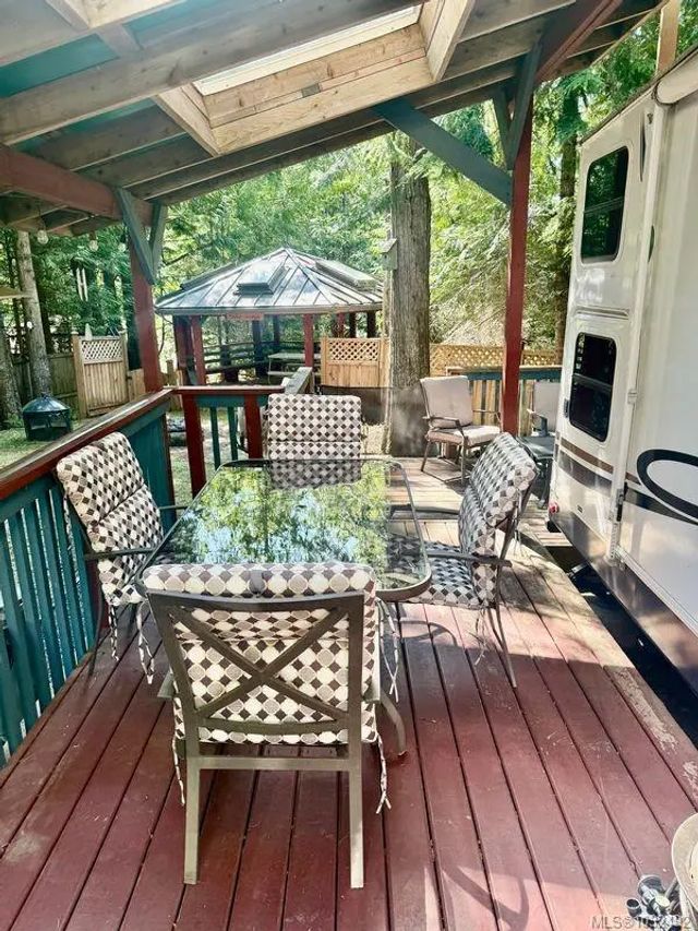 5 of 37 - 2650 Turnbull Rd C8, Qualicum Beach, BC